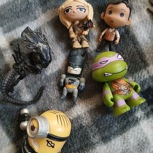 Assorted Kids Toy Figures Set